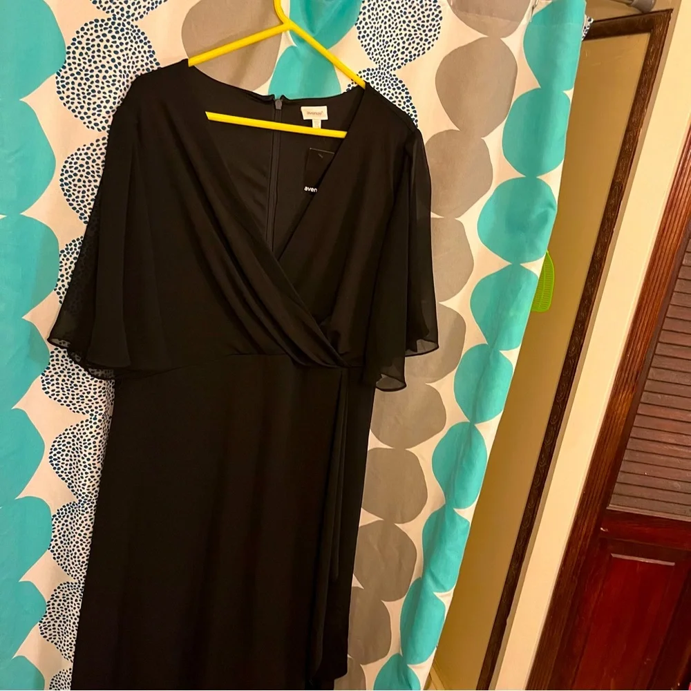 NWT Avenue Women’s Plus Size Black Dress 26/28 4X - Picture 5 of 9